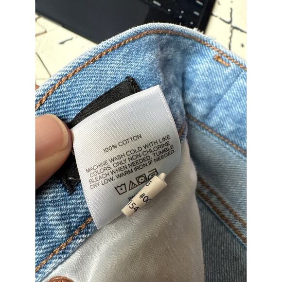 Express Wide Leg Jeans Size 31 Light Wash Raw Hem Y2K Vintage Denim - Picture 2 of 16